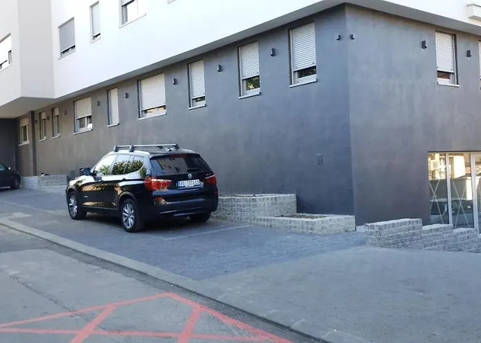 Story,nikole Cupica Apartman *